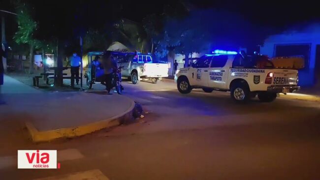 Reportan constantes peleas de adolescentes en polideportivo de Los Jardines Reportan constantes peleas de adolescentes en polideportivo de Los Jardines