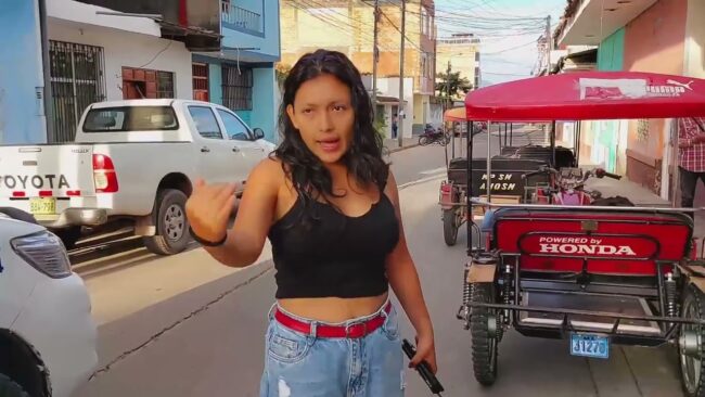 Choque de camioneta y motocar deja un herido Choque de camioneta y motocar deja un herido