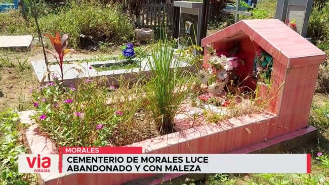 Cementerio de Morales luce abandonado y con maleza Cementerio de Morales luce abandonado y con maleza
