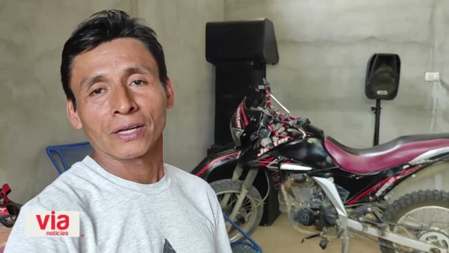 Buscan apoyo solidario para joven postrado luego que le extirparon tumores en la cabeza Buscan apoyo solidario para joven postrado luego que le extirparon tumores en la cabeza