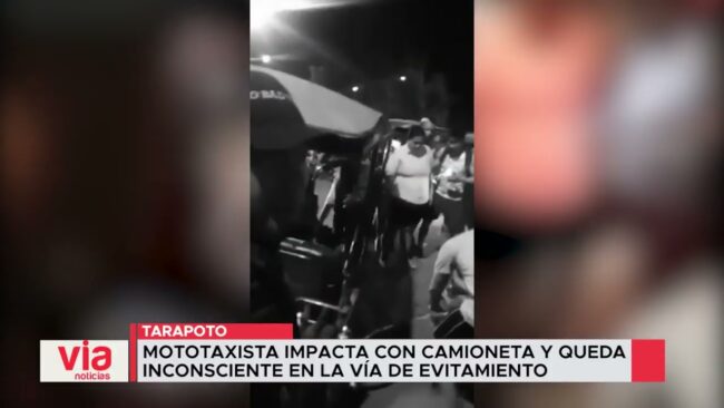 Mototaxista impacta con camioneta y queda inconsciente en la Vía de Evitamiento Mototaxista impacta con camioneta y queda inconsciente en la Vía de Evitamiento