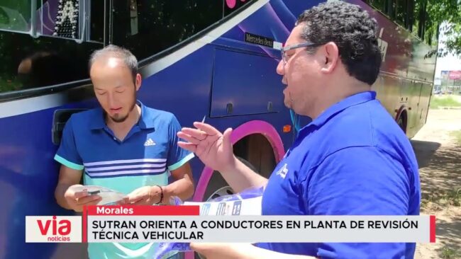 Sutran orienta a conductores en planta de revisión técnica vehicular Sutran orienta a conductores en planta de revisión técnica vehicular