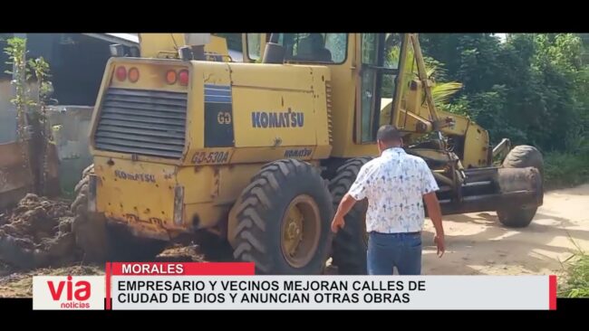 Empresario y vecinos mejoran calles de Ciudad de Dios y anuncian otras obras Empresario y vecinos mejoran calles de Ciudad de Dios y anuncian otras obras