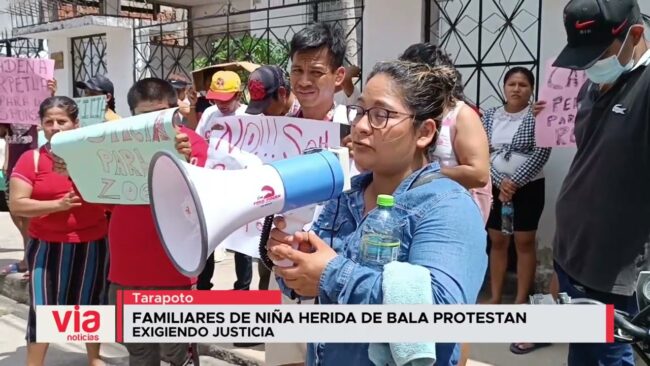 Familiares de niña herida de bala protestan exigiendo justicia Familiares de niña herida de bala protestan exigiendo justicia