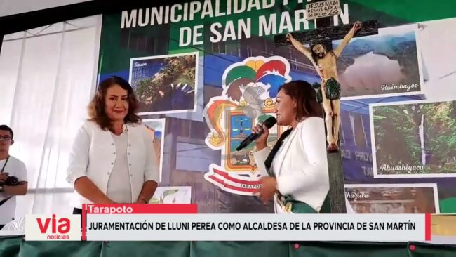 Juramentación de Lluni Perea como alcaldesa de la provincia de San Martín Juramentación de Lluni Perea como alcaldesa de la provincia de San Martín