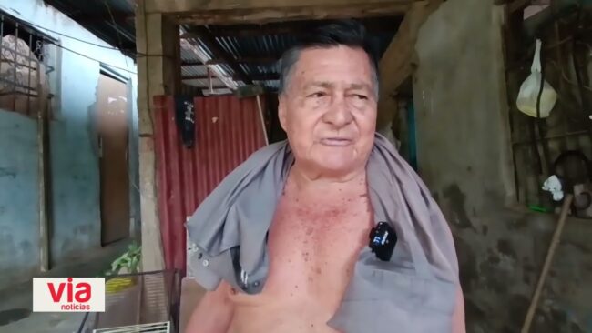 Vecinos del Jr. José pardo exigen mejoramiento de sus calles Vecinos del Jr. José pardo exigen mejoramiento de sus calles