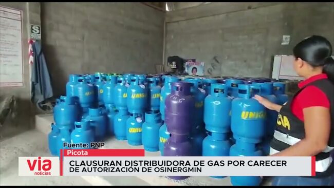 Clausuran distribuidora de gas por carecer de autorización de OSINERGMIN Clausuran distribuidora de gas por carecer de autorización de OSINERGMIN