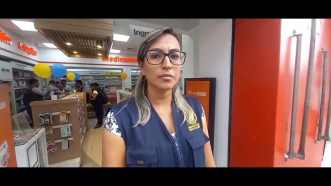 Realizan operativo en farmacias ante prohibición de venta de lotes de leche pediátrica Realizan operativo en farmacias ante prohibición de venta de lotes de leche pediátrica