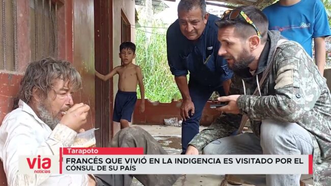 Francés que vivió en la indigencia es visitado por el cónsul de su país Francés que vivió en la indigencia es visitado por el cónsul de su país