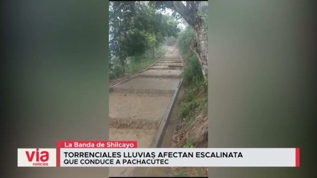 Torrenciales lluvias afectan escalinata que conduce a Pachacútec
