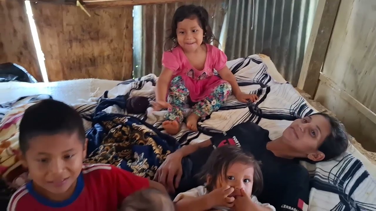 Madre de familia con rara enfermedad solicita ayuda humanitaria Madre de familia con rara enfermedad solicita ayuda humanitaria