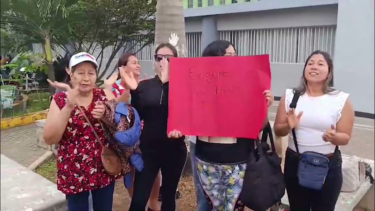 Padres de familia exponen falta de docentes en colegio privado Innova Schools Tarapoto. Padres de familia exponen falta de docentes en colegio privado Innova Schools Tarapoto.