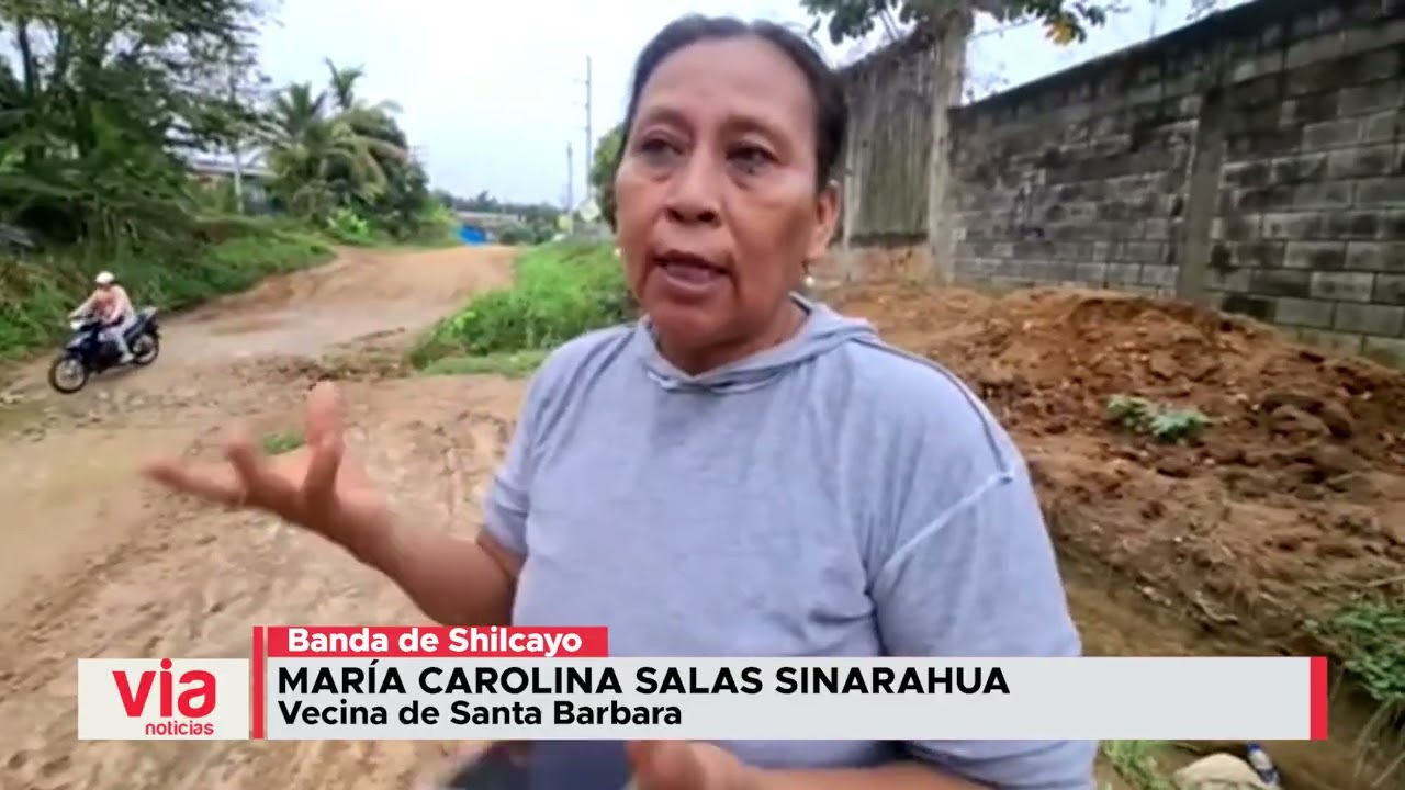 Vecinos de Santa Barbara exigen la construcción de puente ante peligrosa zanja en Av. Ahuashiyacu Vecinos de Santa Barbara exigen la construcción de puente ante peligrosa zanja en Av. Ahuashiyacu