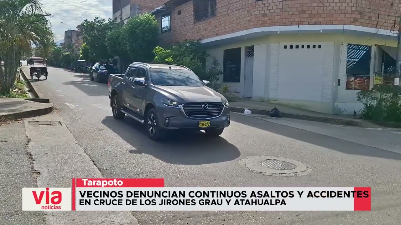 Vecinos denuncian continuos asaltos y accidentes en cruce de los jirones Grau y Atahualpa Vecinos denuncian continuos asaltos y accidentes en cruce de los jirones Grau y Atahualpa