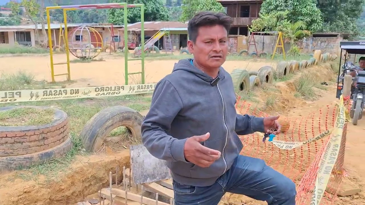 Vecinos expresan decepción por obra inconclusa de agua y desagüe en La Banda Vecinos expresan decepción por obra inconclusa de agua y desagüe en La Banda